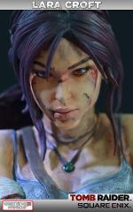 Lara Croft Survivor (exclusive)