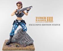 Lara Croft 12" Statue (TR3 / exclusive)