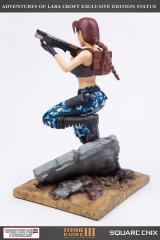 Lara Croft 12" Statue (TR3 / exclusive)