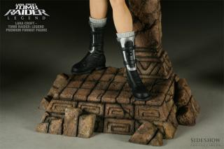 Lara Croft Premium Format Statue (Legend)