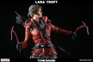 Lara Croft 1:6 Scale Statue