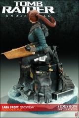 Lara Croft: Snow Day Statue