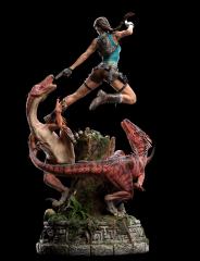 Lara Croft 1:4 Scale Statue (Lost Valley)