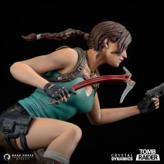 Lara Croft 9.2" Statue