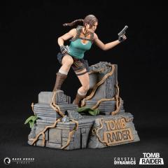 Lara Croft 9.2" Statue