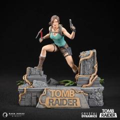 Lara Croft 9.2" Statue