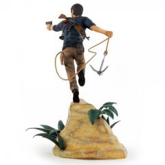 Nathan Drake PVC Statue