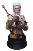 Ciri playing Gwent Bust