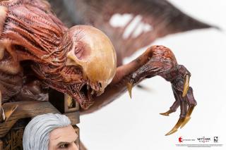 Geralt 1/4 Scale Statue (exclusive)