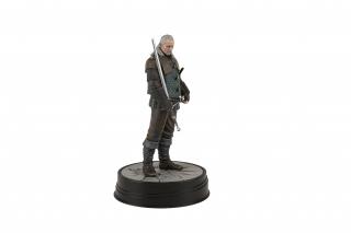 Vesemir 8.25" Statue