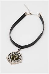Yennefer Medallion w/ Box