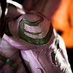 Illidan 24" Statue