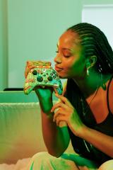 Pizza-Scented TMNT: Mutant Mayhem Xbox Controller