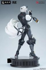 Von Lycaon 1/7 Scale Statue